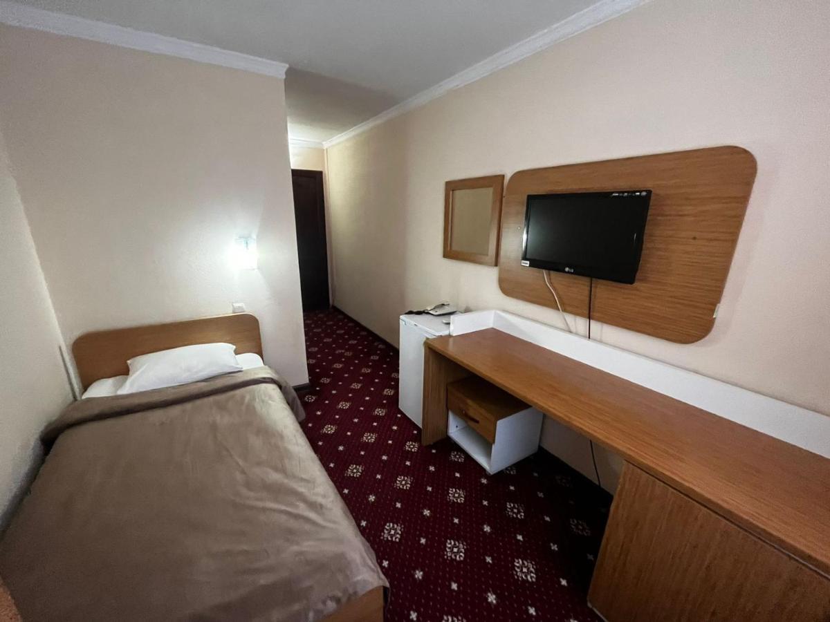 Yassy Hotel, Turkistan 外观 照片