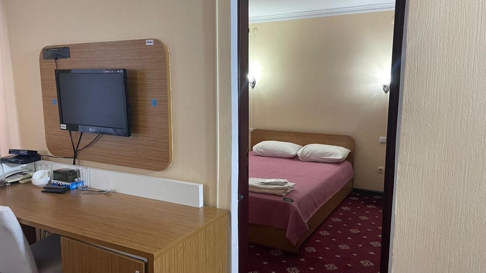 Yassy Hotel, Turkistan 外观 照片