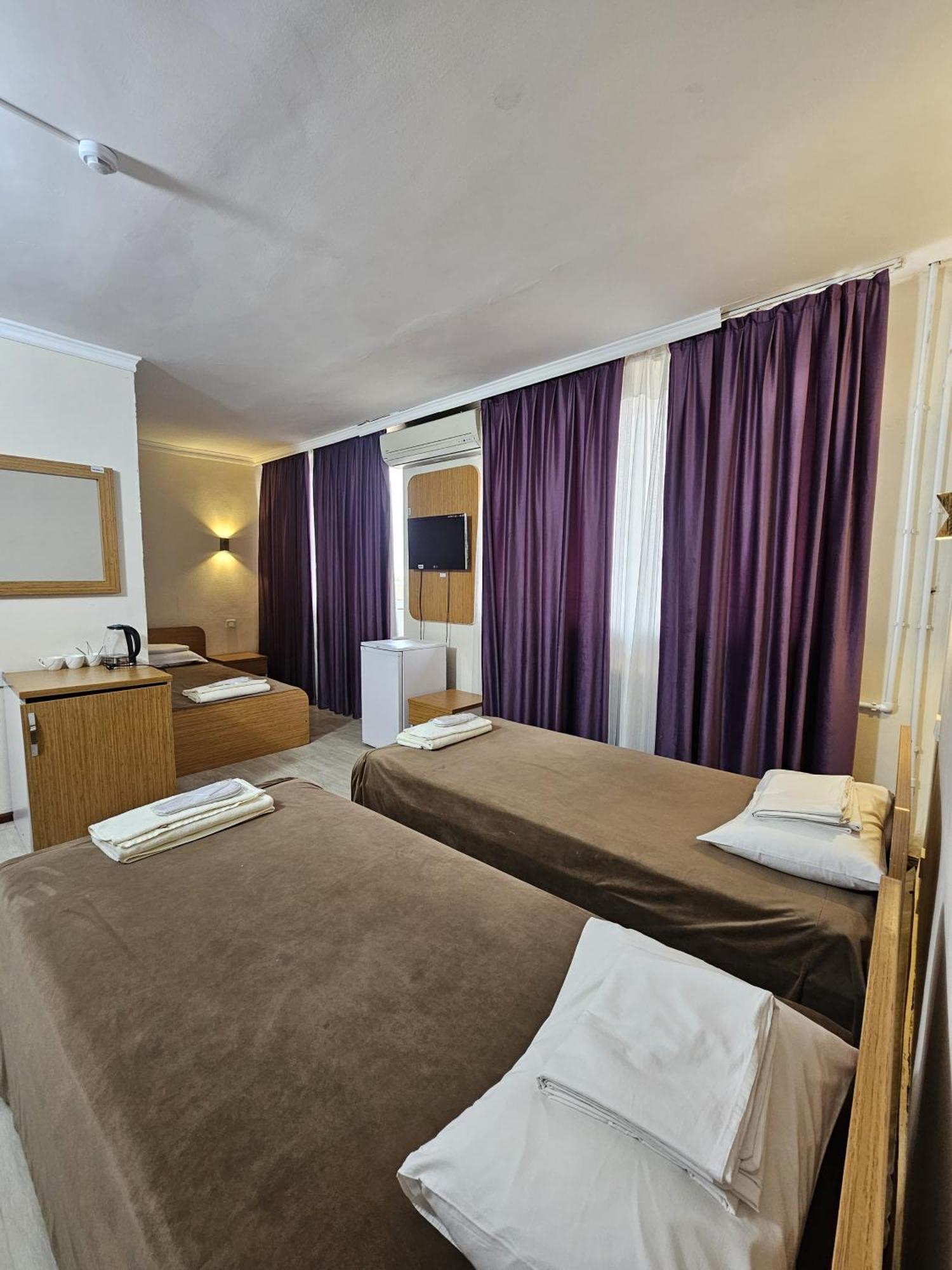 Yassy Hotel, Turkistan 外观 照片