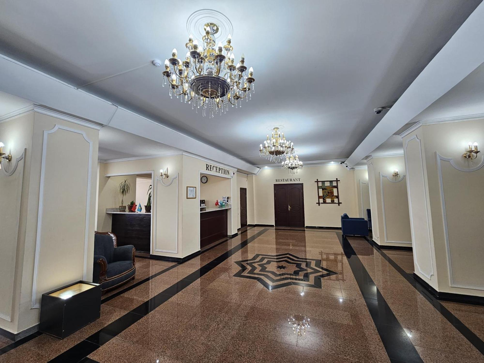 Yassy Hotel, Turkistan 外观 照片
