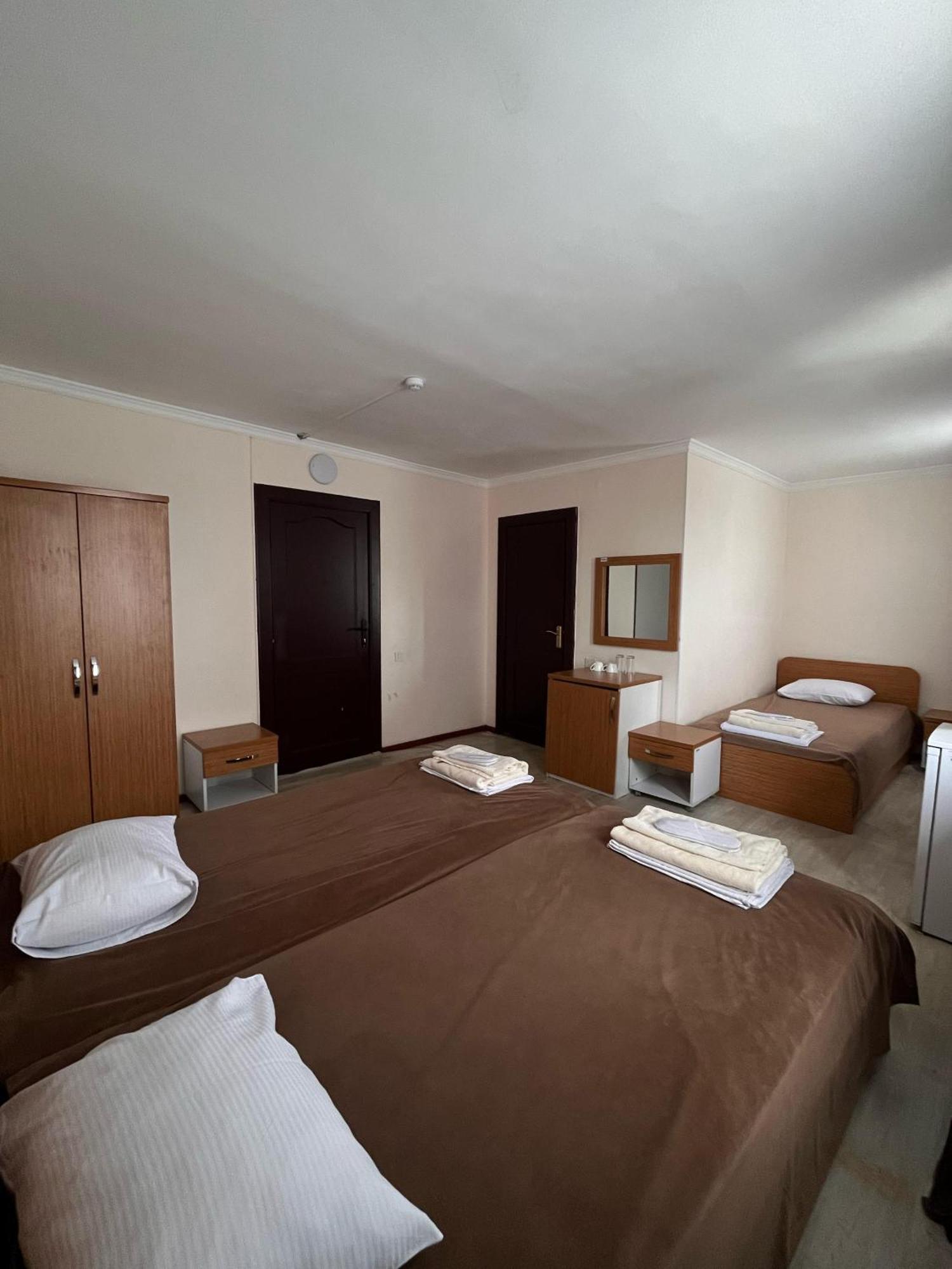 Yassy Hotel, Turkistan 外观 照片