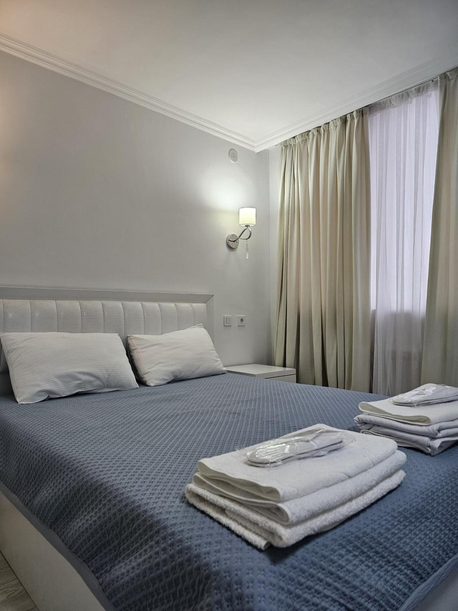 Yassy Hotel, Turkistan 外观 照片
