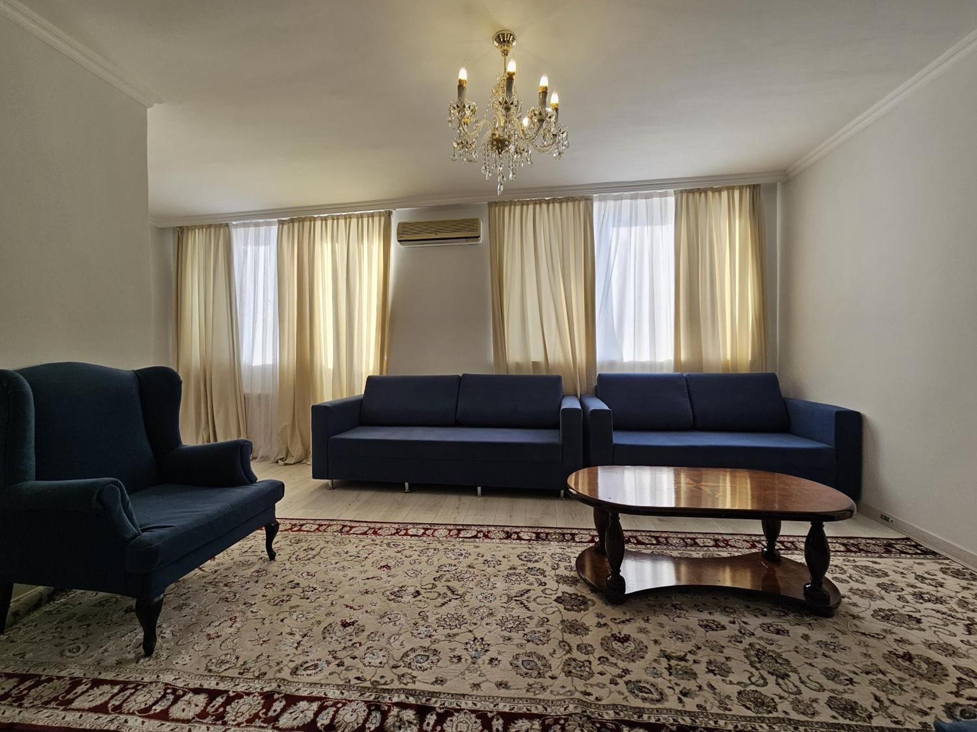 Yassy Hotel, Turkistan 外观 照片