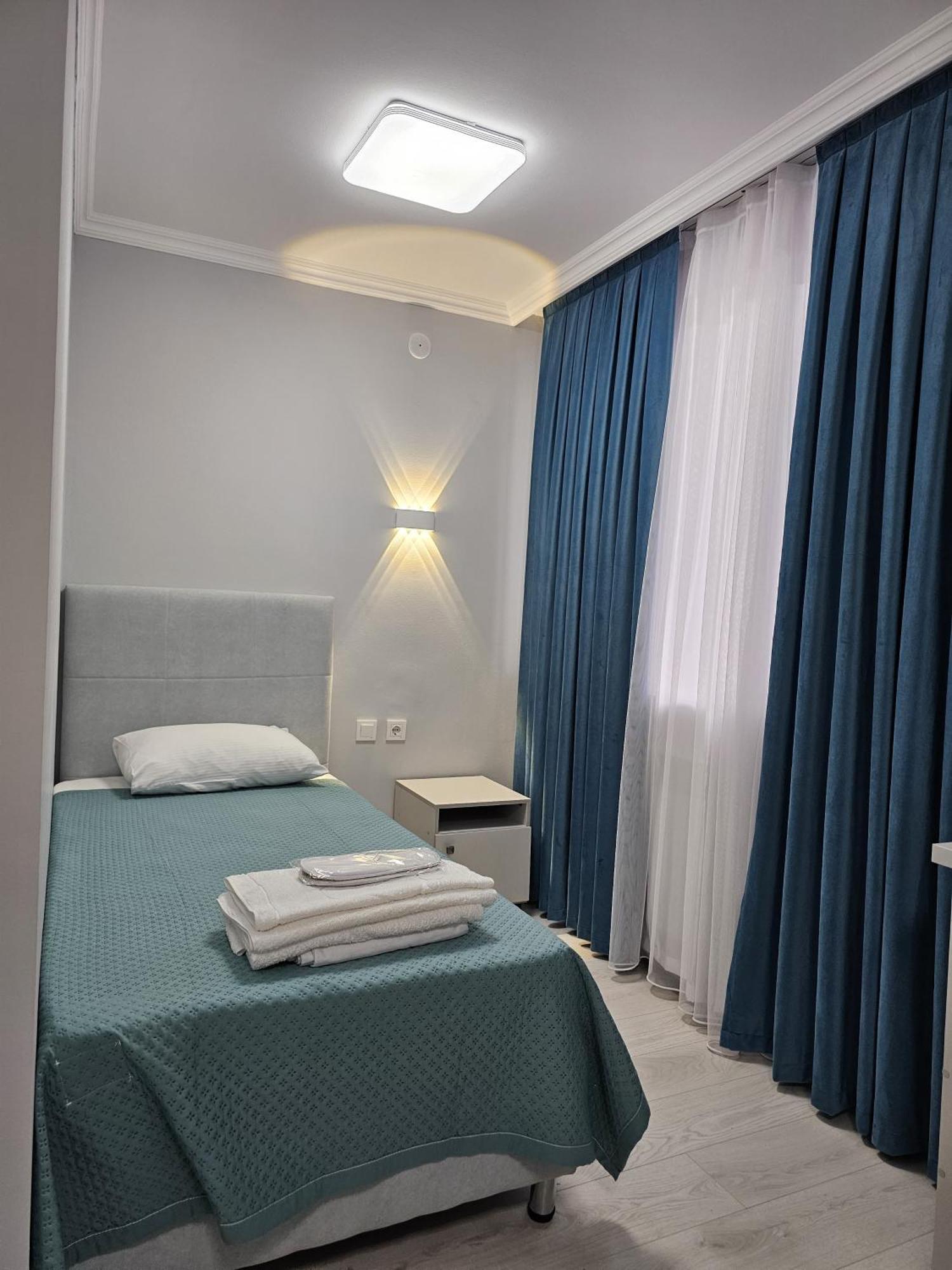 Yassy Hotel, Turkistan 外观 照片
